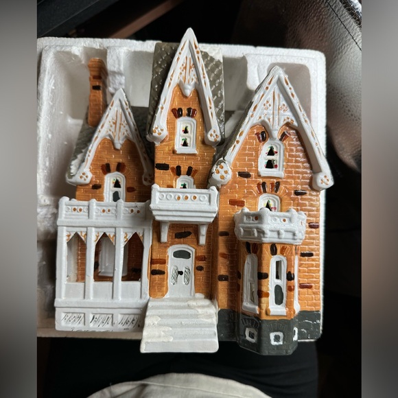 Department 56 the Original Snow Village Haversham House - Picture 2 of 12